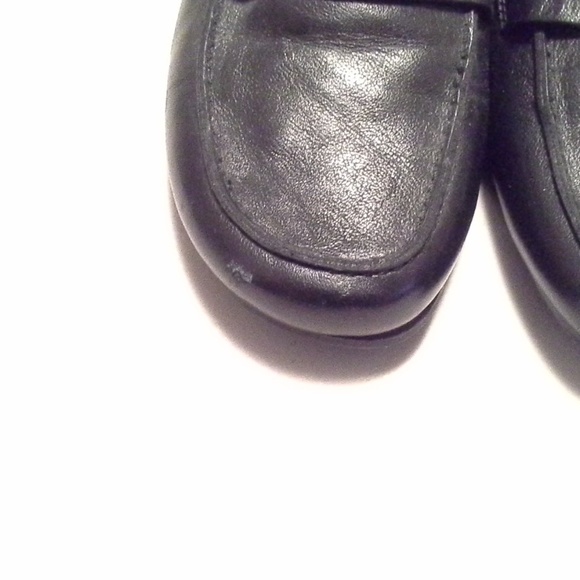 *SOLD* Leather Black Loafer Shoes *HOST PICK* - Picture 8 of 8